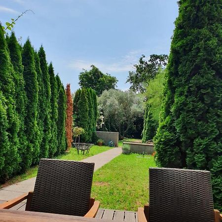 Апартаменты Cypress Garden Порторож Экстерьер фото